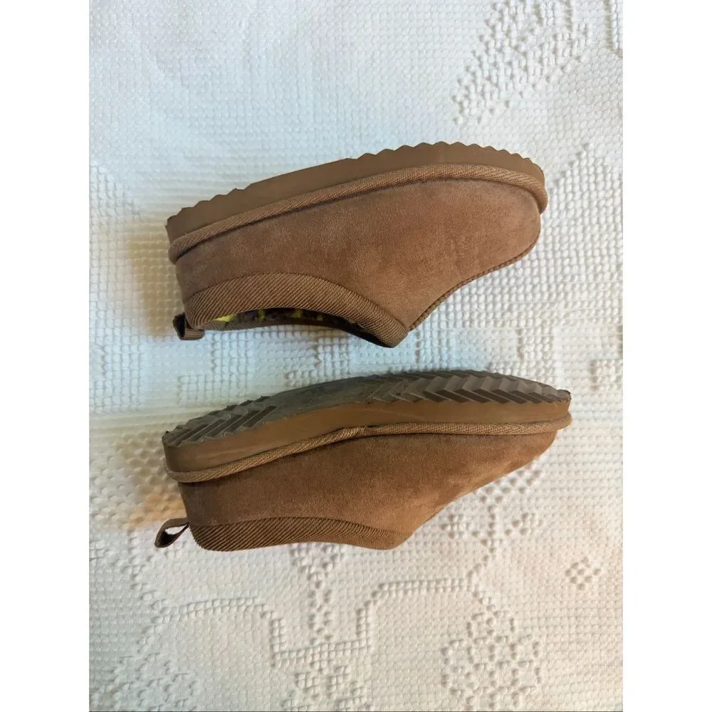 Wonder Nation Kids Sherpa Slipper‎ Clogs Size 13/1